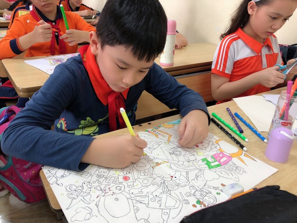 Học sinh Tiểu học Kim Đồng với cuộc thi Vẽ tranh quốc tế TOYOTA “Chiếc ôtô mơ ước”