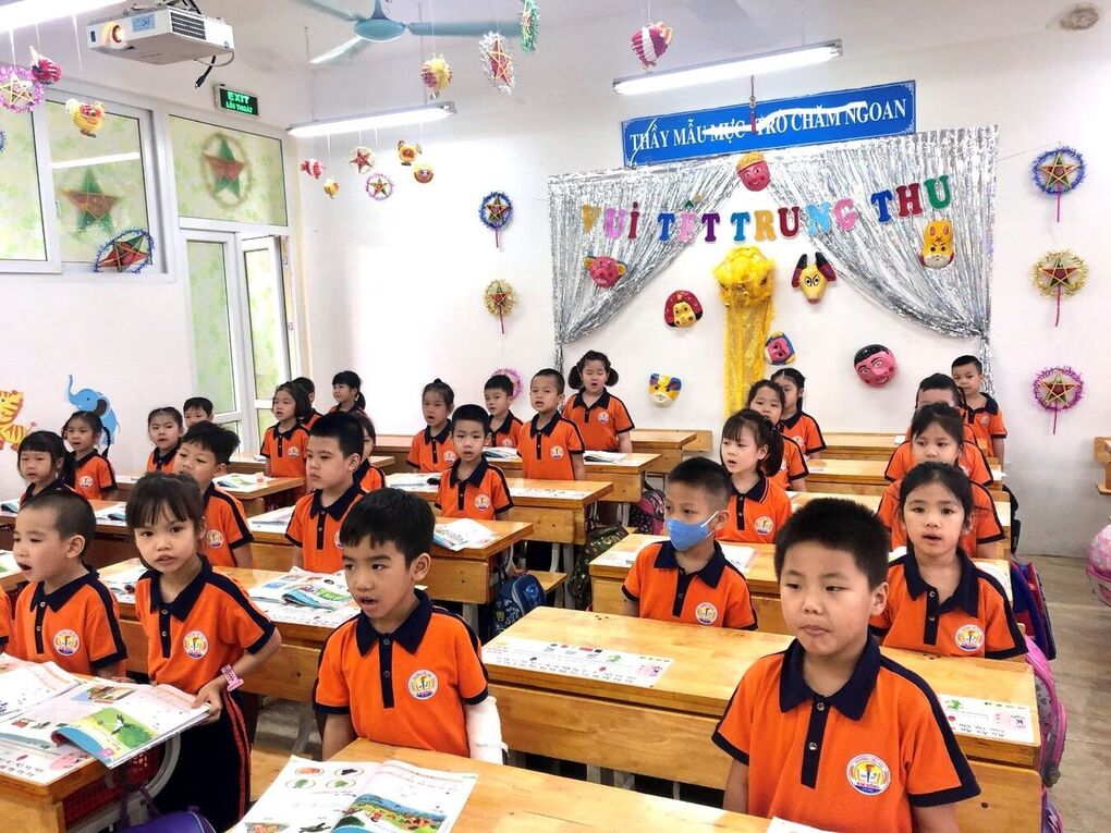 Trường Tiểu học Kim Đồng náo nức mừng mùa trăng