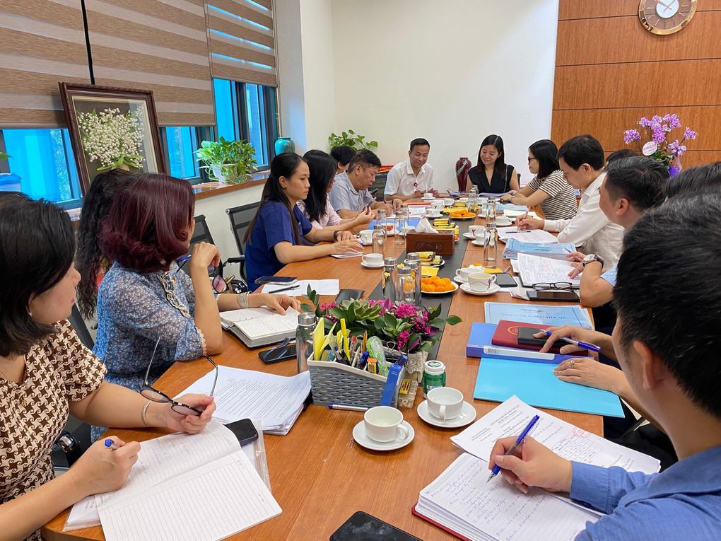 Trường Tiểu học Kim Đồng đón đoàn giám sát của HĐND quận Ba Đình về khảo sát công tác an toàn thực phẩm